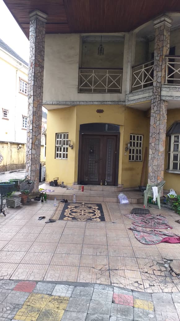 Storey-building for Sale